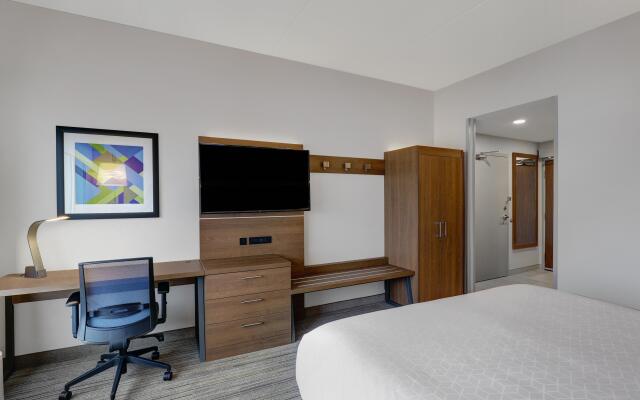 Holiday Inn Express & Suites Collingwood, an IHG Hotel