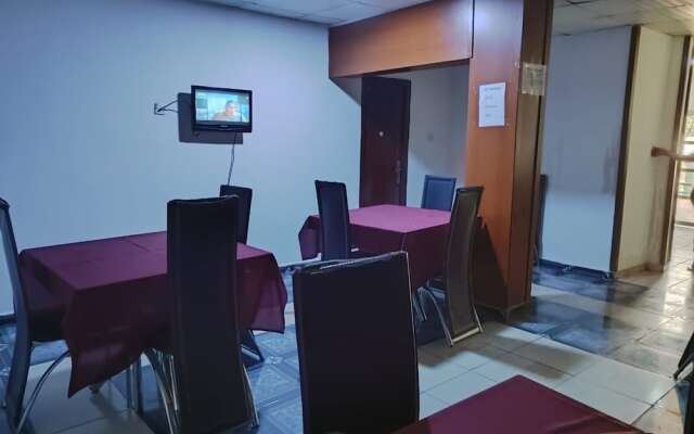 Rodze Hotel Zone 3