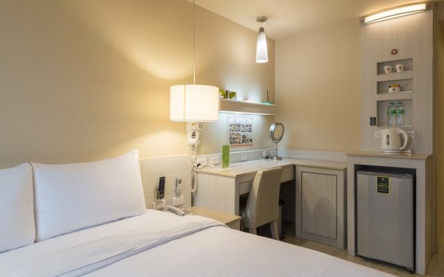 Kindness Hotel Houyi Jiuru