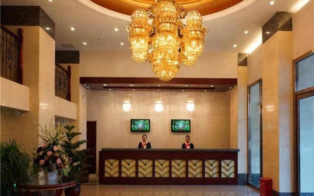 GreenTree Inn Liaoning Jinzhou Railway Station Express Hotel
