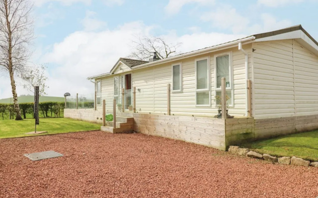 Plot 32