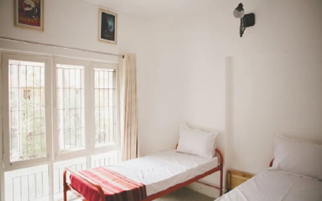 Construkt- Startup Hostels