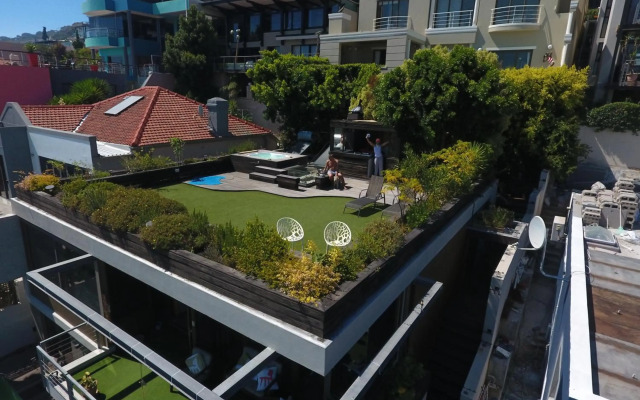 Cape Town Skyroof apartment LOADSHED PROOF Ocean Views