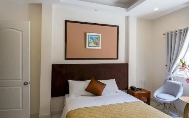 Giang Son Hotel 3