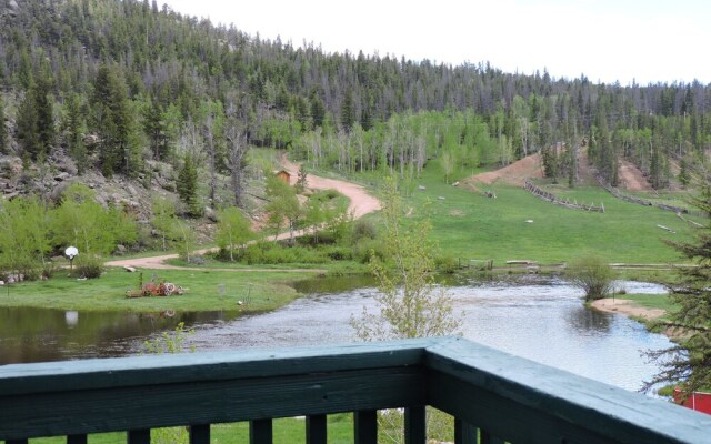 Beaver Meadows Resort Ranch