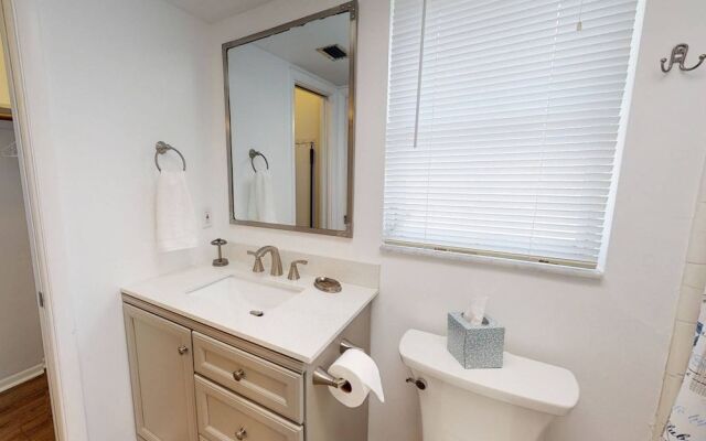 Vista Hermosa Casita Near the Beach