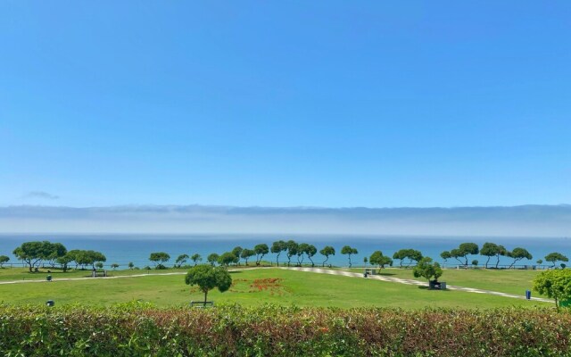 Ocean View 3BR in Miraflores