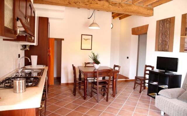 B&B Stradivari