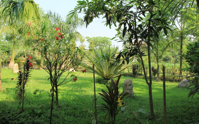 Chitwan Safari Camp & Lodge