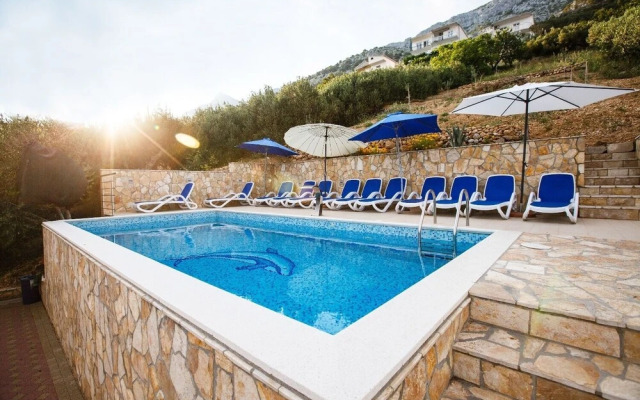 Dusa - With Pool - A2 - II kat