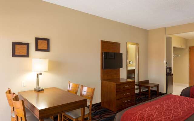 Baymont by Wyndham Bonita Springs Naples North