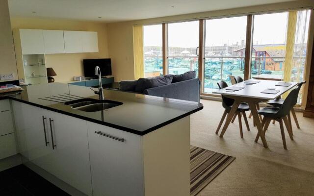 Harbourside Apartment