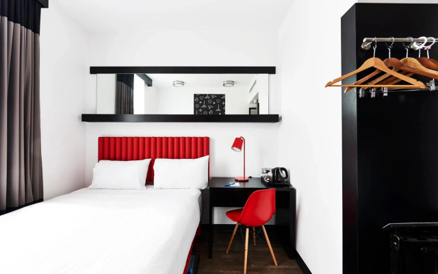 Essence Hotel Carlton