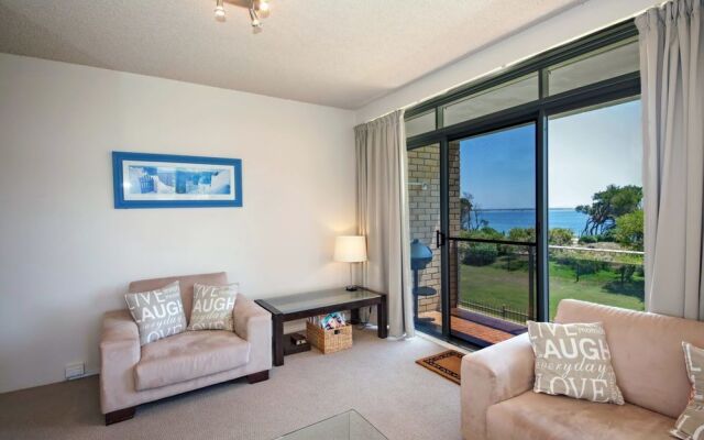 The Helm, Unit 1, 22 Voyager Close