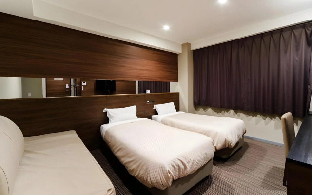 Osaka Fujiya Hotel