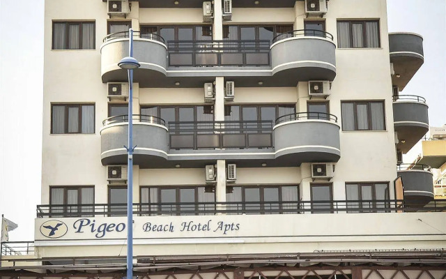 Pigeon Beach Hotel Apartments
