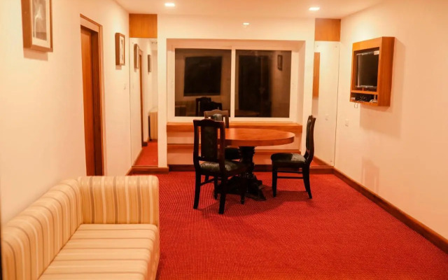 Mps Royal Suites