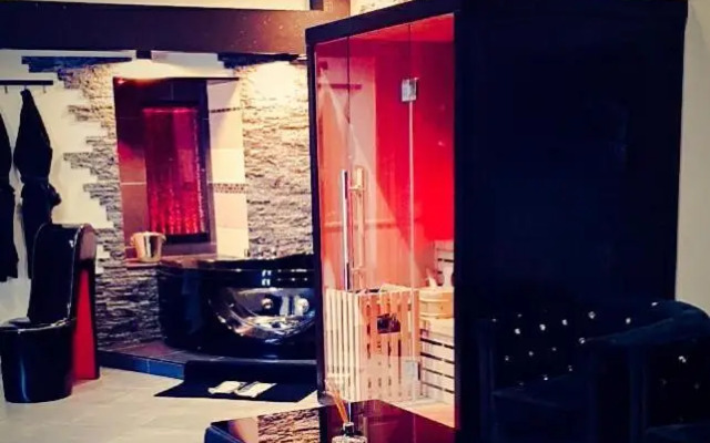 Loft 47 Spa