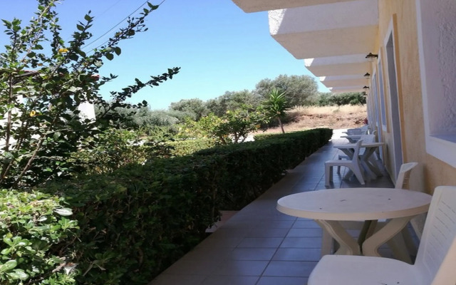 Mareva Apartments
