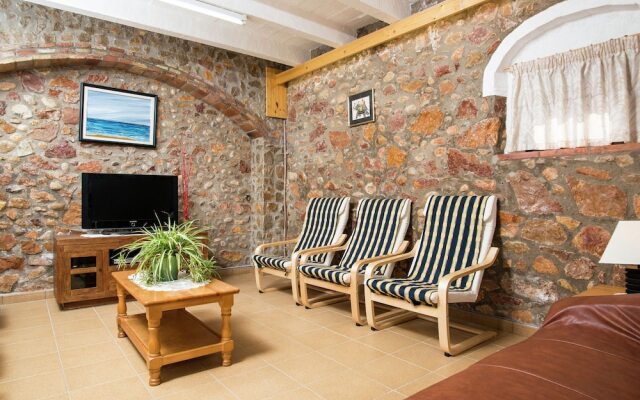 Luxurious Mansion in Albons Spain With Private Garden