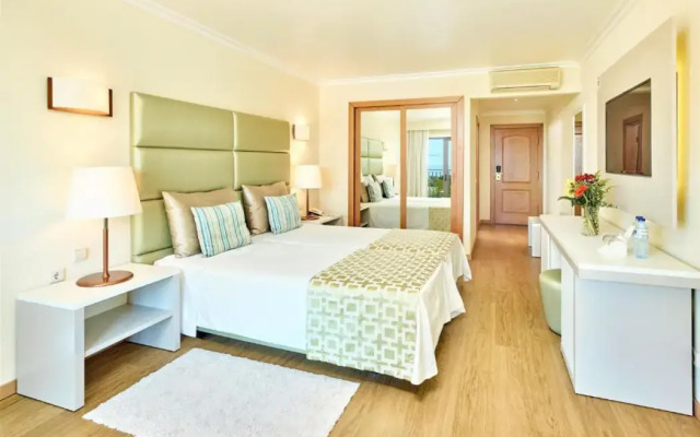 Hotel Baia Grande