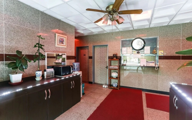 Gangneung Gyeongpodae Donghae Motel