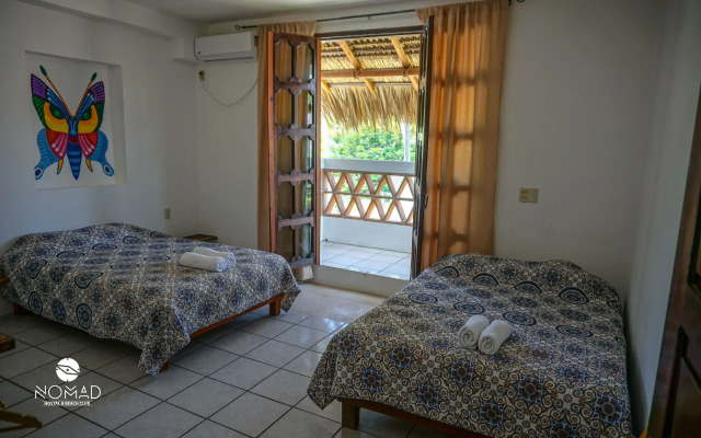 Nomad Beach House - Hostel