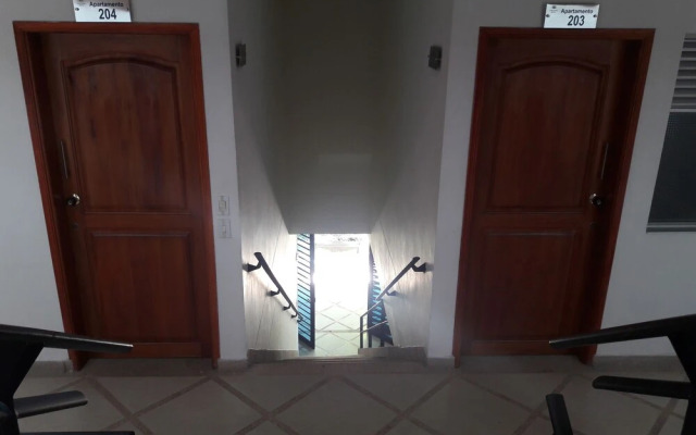 Apartahotel Montes La 68