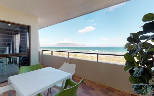 Malata Beachfront Condo 27