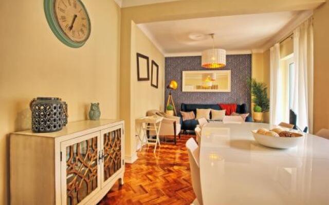 Almirante 3-Four Bedrooms