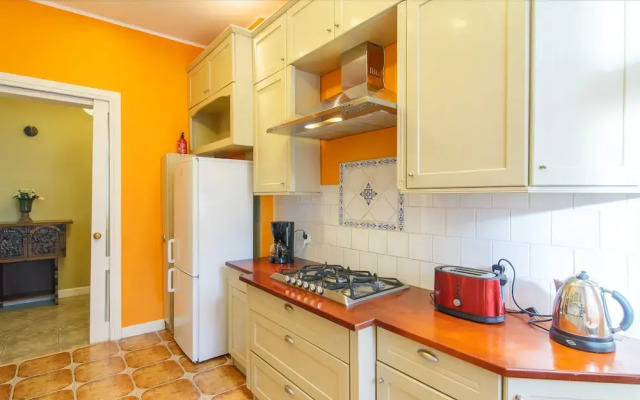Apartments Happy Hours