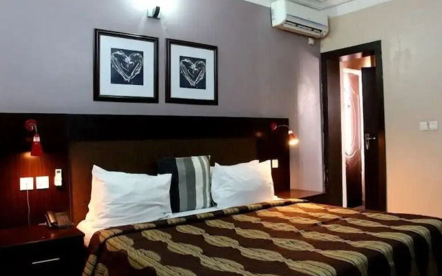 The Grill House & Suites Asokoro Abuja