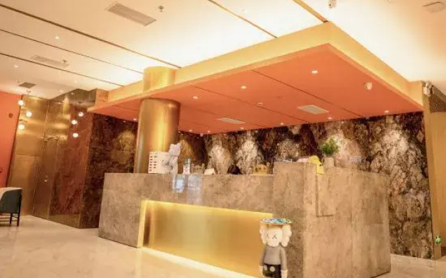 No.1 International Hotel
