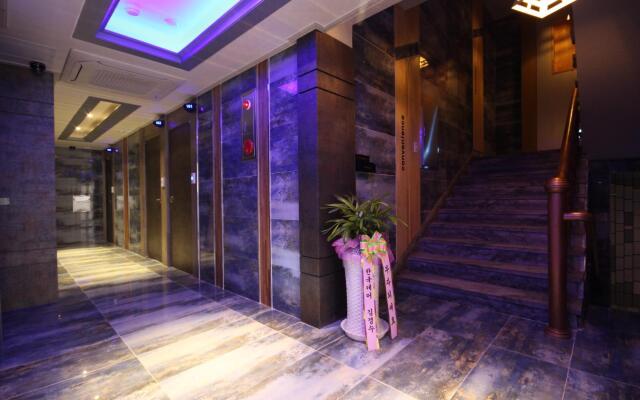 Busan Seomyeon Sangkeum