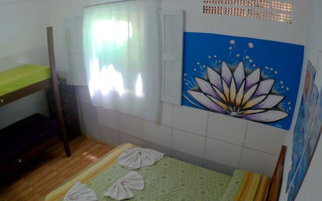 Quarto em Kitnet perto da primeira praia