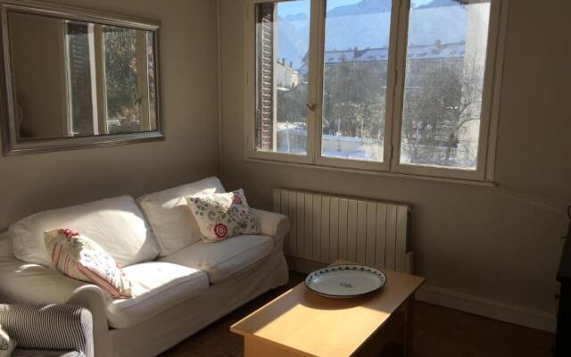 Superbe appartement à Bourg d'Oisans avec terrasse Sud