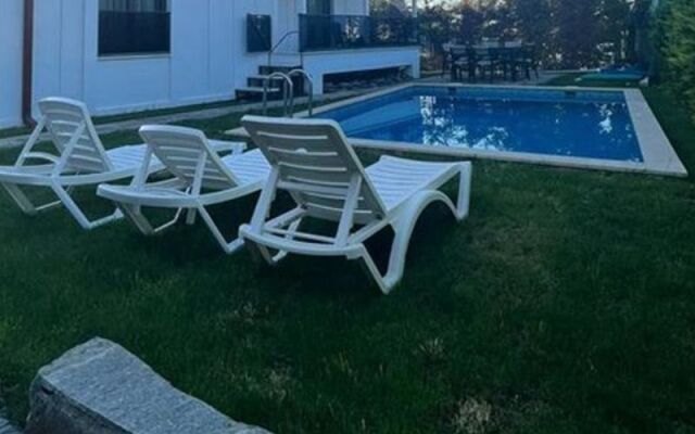 Dsf Villa  Spa A18