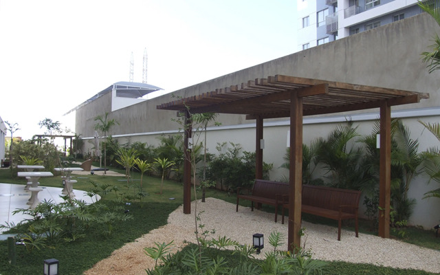 Spot Hplus Long Stay