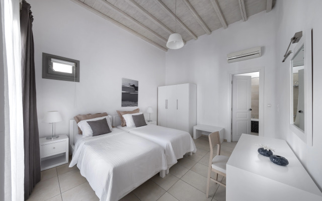 Deliades Mykonos