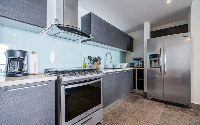 w Comfy 1BR w Fantastic Balcony in YOO