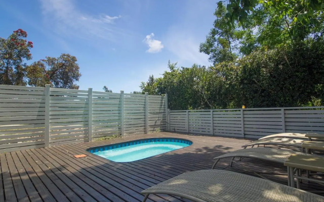 Oaklands On The Knoll