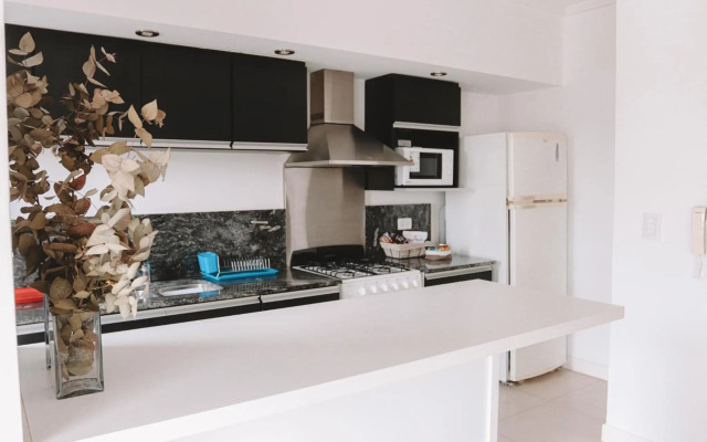 Administración MAIPU 2E DEPTO PREMIUM