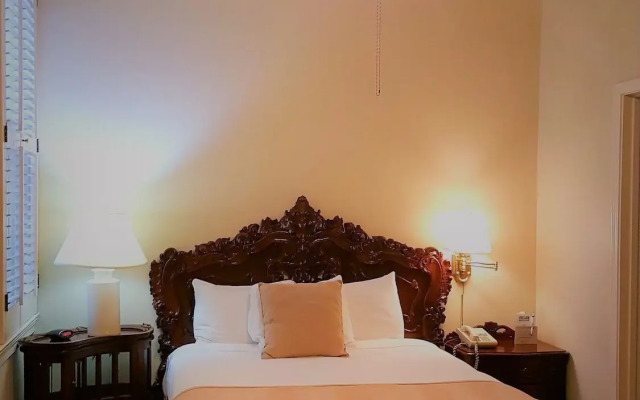 The Monterey Hotel
