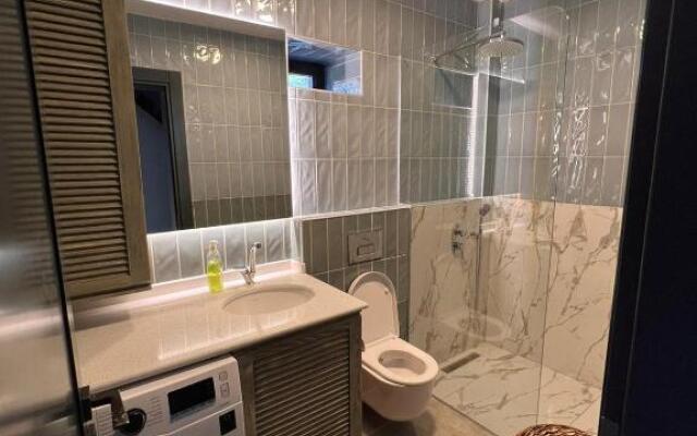 Casa AYAZ - Unique Design Villa in Vineyards and Olive Groves