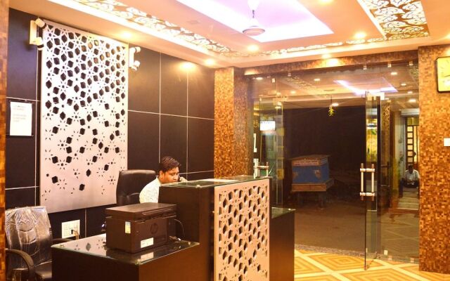 Hotel Golden Leaf