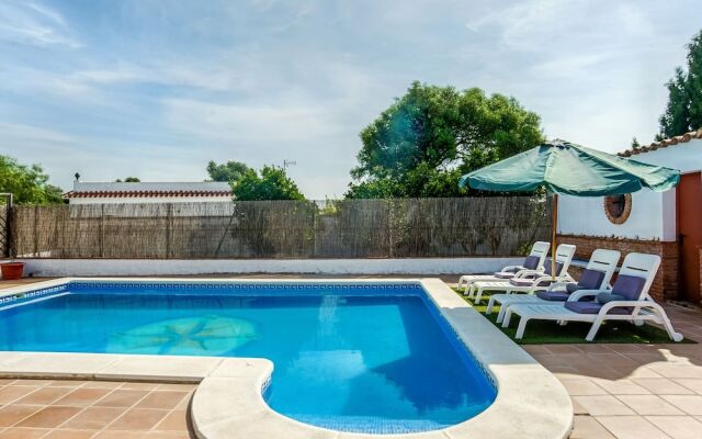 Luxurious Villa in Vejer de la Frontera With Swimming Pool
