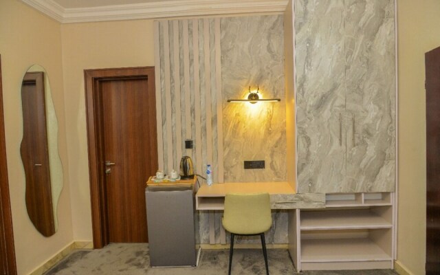 SS3 Jabi Hotel