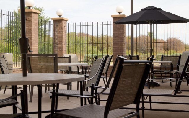 Hampton Inn & Suites Dallas-DeSoto