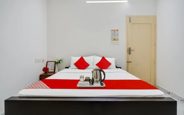 Oyo Flagship 702272 Vaishnavam Residency