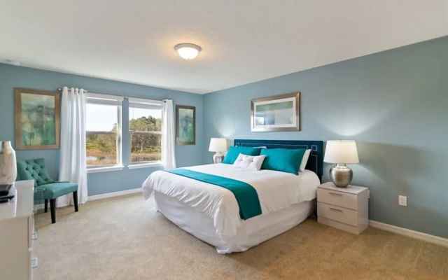 Solterra 5BR Townhome w Splash Pool